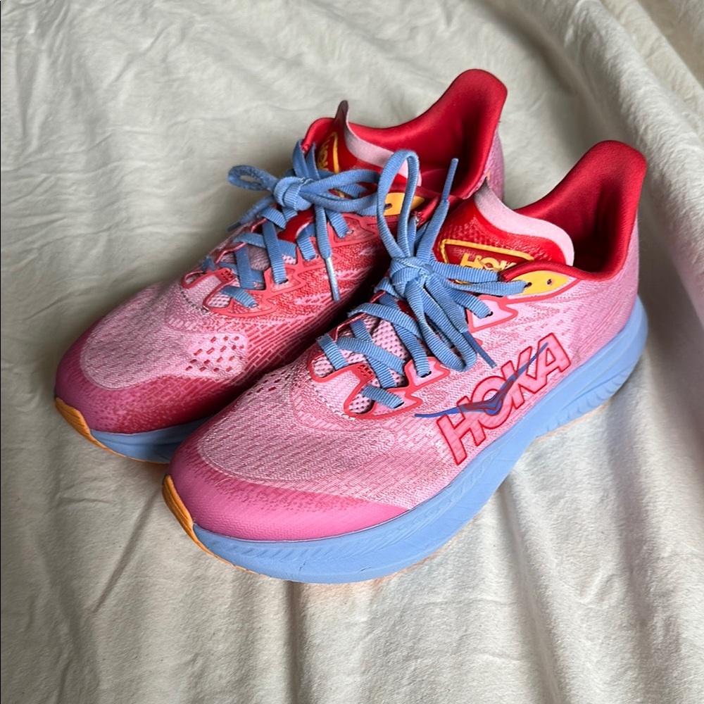 Hoka Mach 6